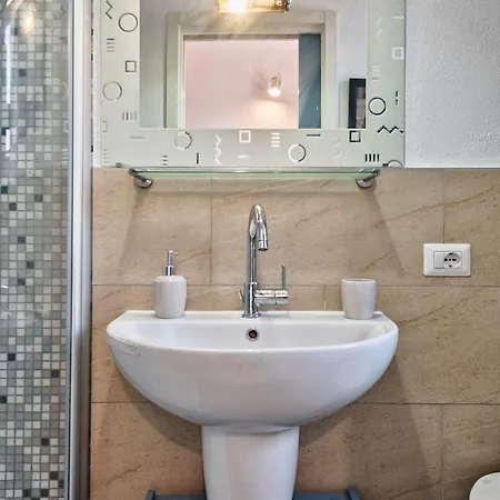 Campus Einaudi Sweet Mini Flat Διαμέρισμα