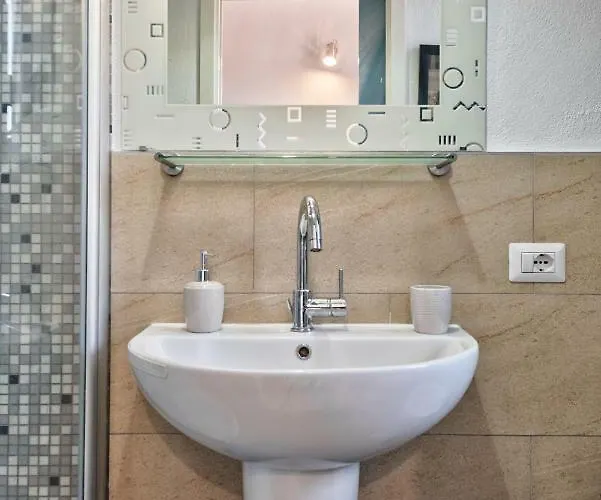 Campus Einaudi Sweet Mini Flat Апартаменты